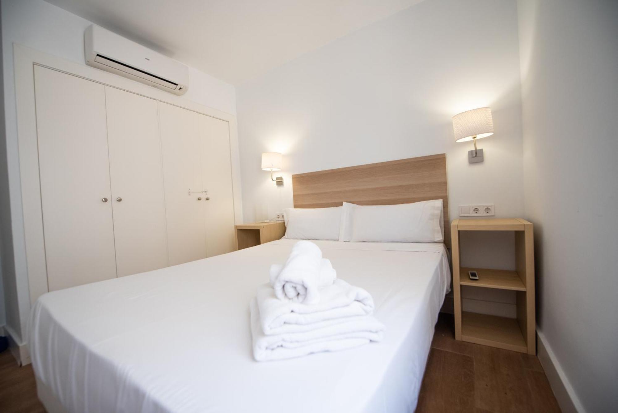 Apartamento Centrico La Merced 2 - Free Parking & Free Gym * Málaga